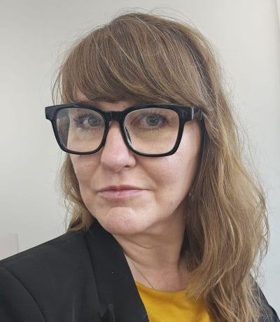 Personporträtt Michaela.